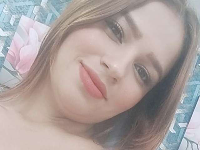 KAROLYONS free sexy photo