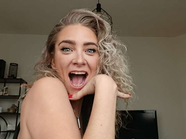 NATASCHAJENE free sexy photo