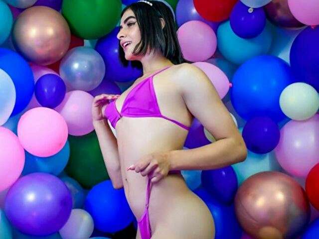 BRIHANADOLL free sexy photo