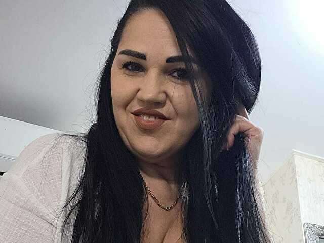 VICKYDIVINEE free sexy photo
