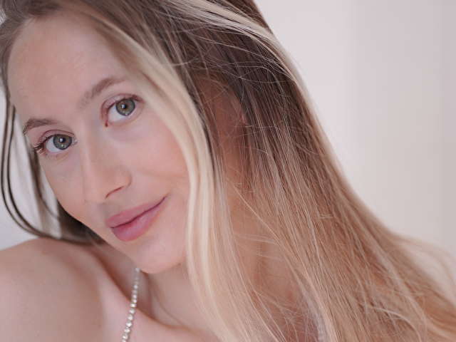 COSMOVI free sexy photo