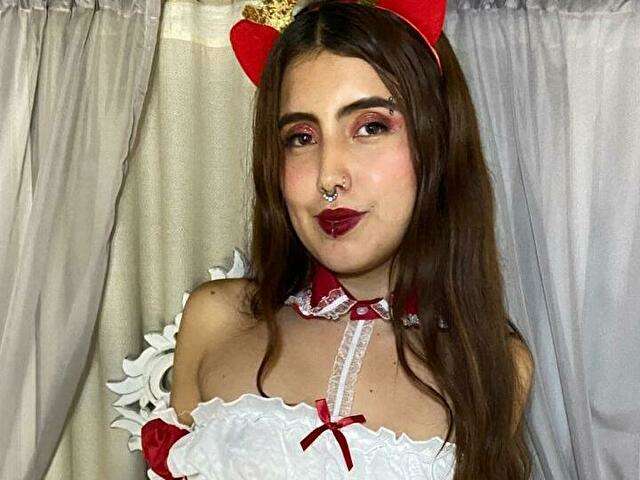 DAINAEVANSS free sexy photo