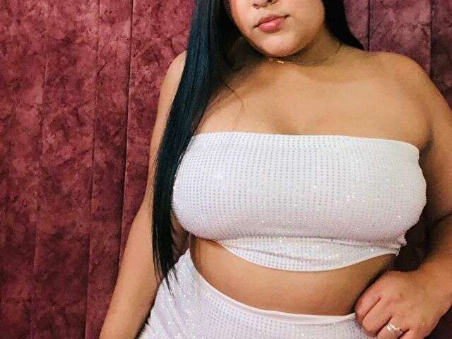 XUMALAY free sexy photo