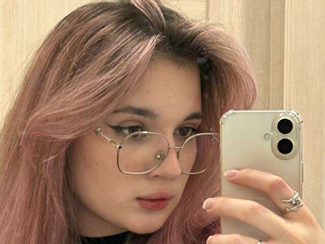 VIVYBOO111 free sexy photo