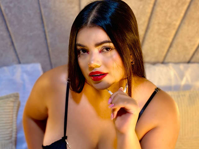 SARAWATSON free sexy photo