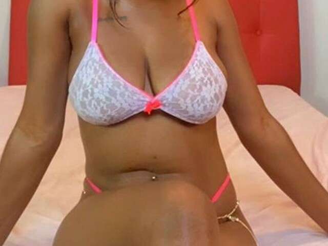 MILASAPHIR free sexy photo