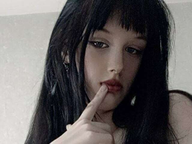 DARKNESQUEEN free sexy photo
