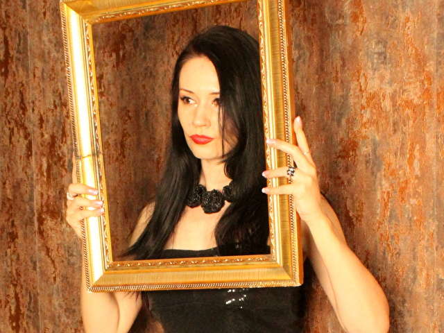 VICTORYVEGA free sexy photo