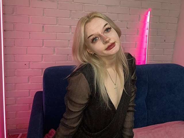 ALESSAKISS free sexy photo