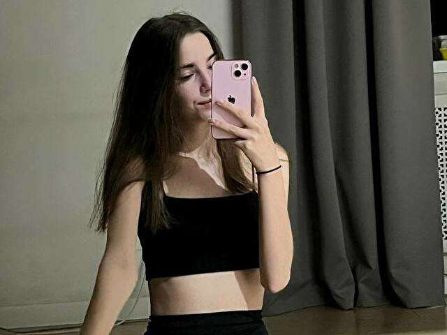 LITTLEPUSSY free sexy photo
