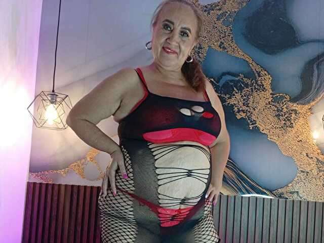 SWEETBIGCAT free sexy photo