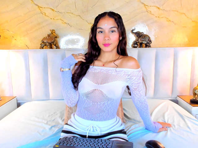 NATALIIA free sexy photo