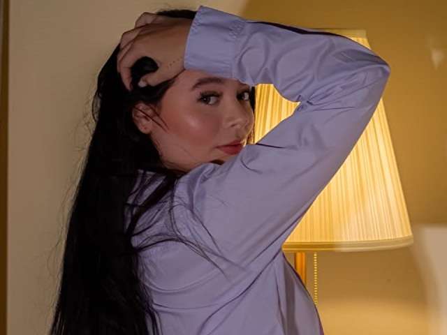 MIAJAMESS free sexy photo