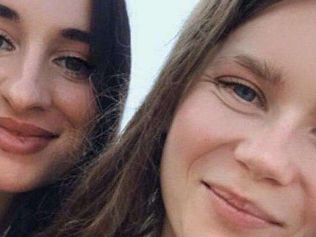 AZUMIWENIUS free sexy photo