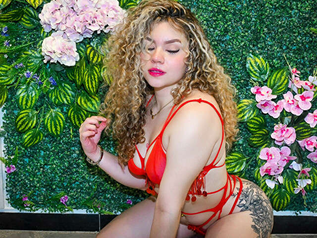 DULCEPINK free sexy photo
