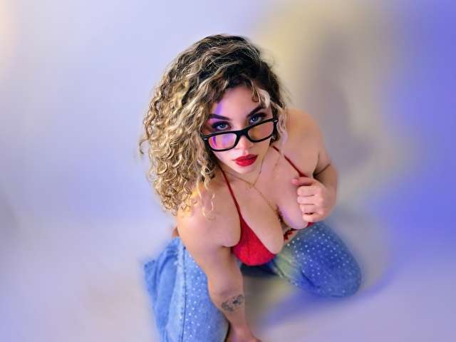 DULCEPINK free sexy photo