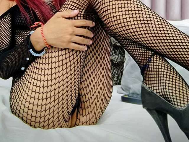 AYLAPRICE free sexy photo