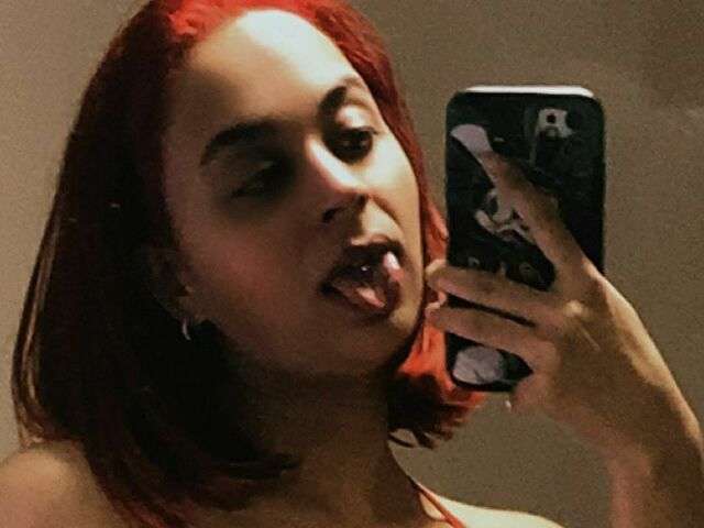 ANNATAYLORX free sexy photo