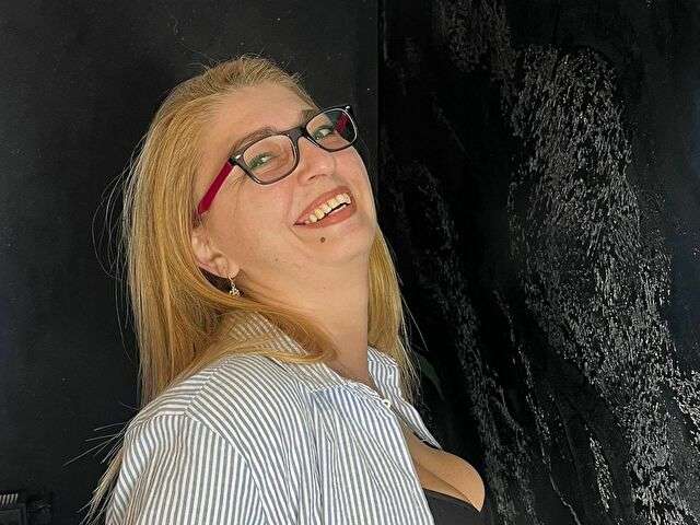 AURAMILFF free sexy photo