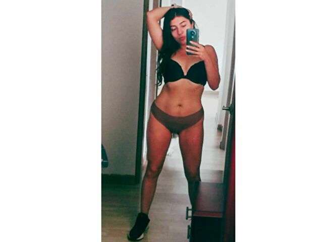 JULIAMADO free sexy photo