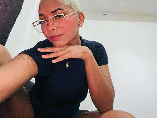 LADYNOVA free sexy photo