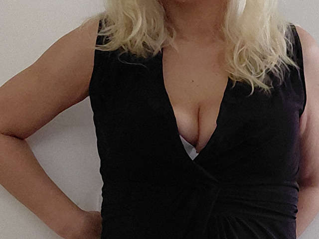 SCARLETTXX free sexy photo