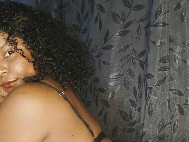 CAROLGOMEZ free sexy photo