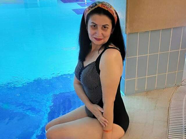 STRANGERNATI free sexy photo