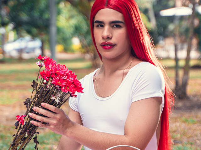 SCARQUEEN free sexy photo