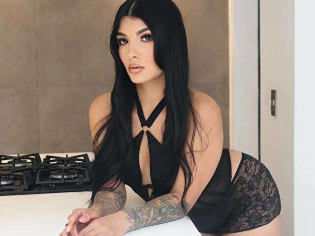 ARIABLAKE free sexy photo