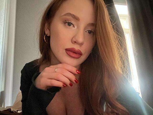 ROSESHELTON free sexy photo