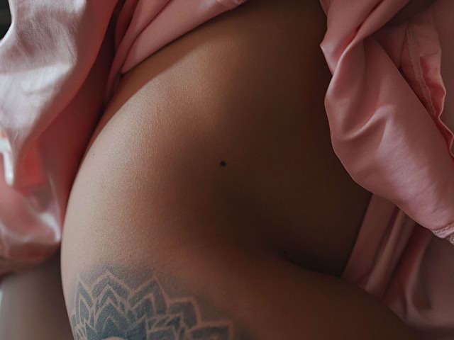 ISABELAWAYNE free sexy photo