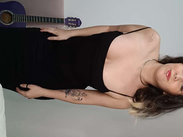 MELLYSSA free sexy photo
