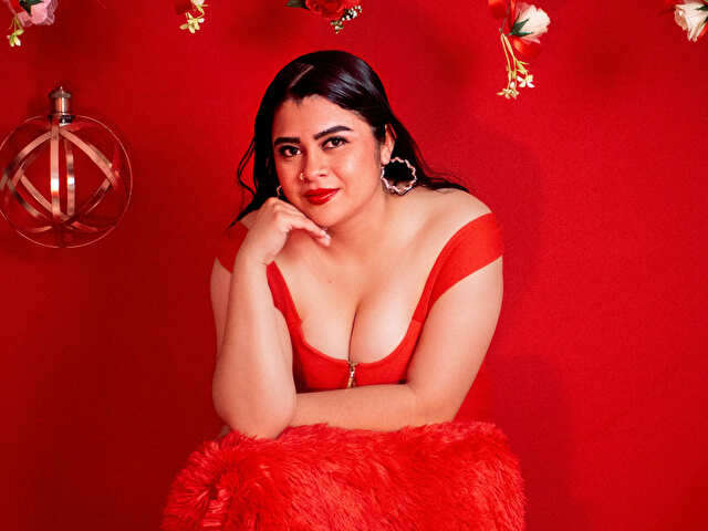 ARIANARICCI free sexy photo