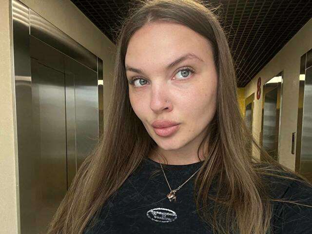 LEYA2 free sexy photo
