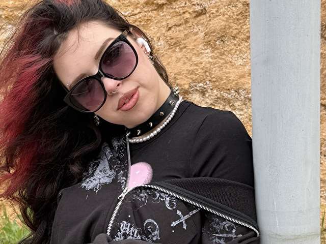MARCI free sexy photo