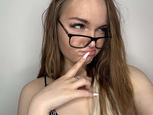 KREMKACOLADA free sexy photo