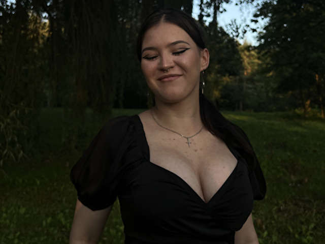 CRYSTALFLAME free sexy photo