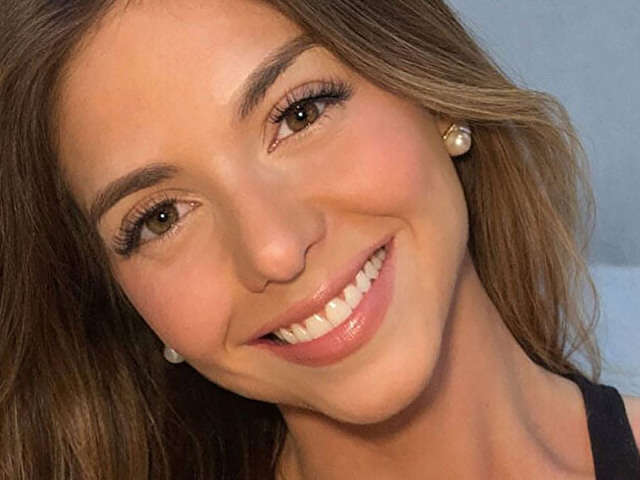VANESAMONT free sexy photo