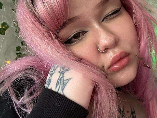 CANDYM1LKY free sexy photo