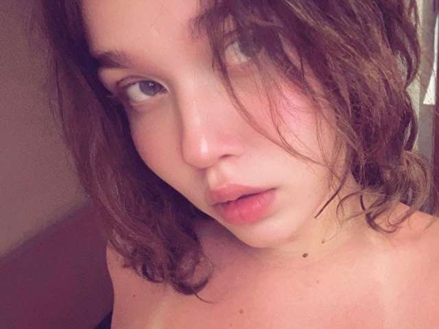 VIRELYA1 free sexy photo