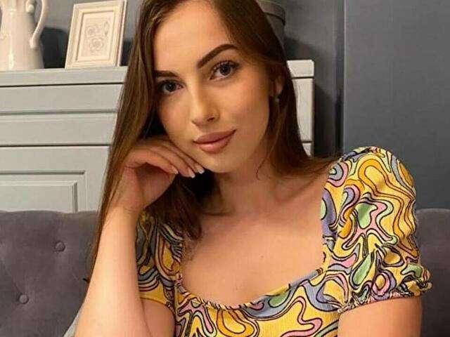 EVAAA free sexy photo