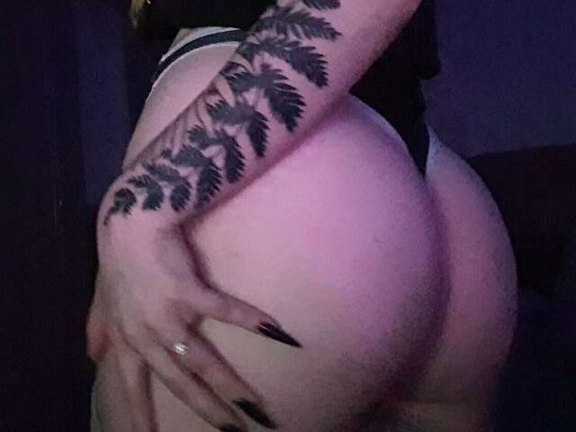 LOVELYKRISTI1 free sexy photo