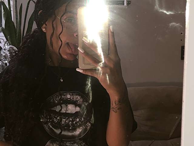 MORENINHA free sexy photo