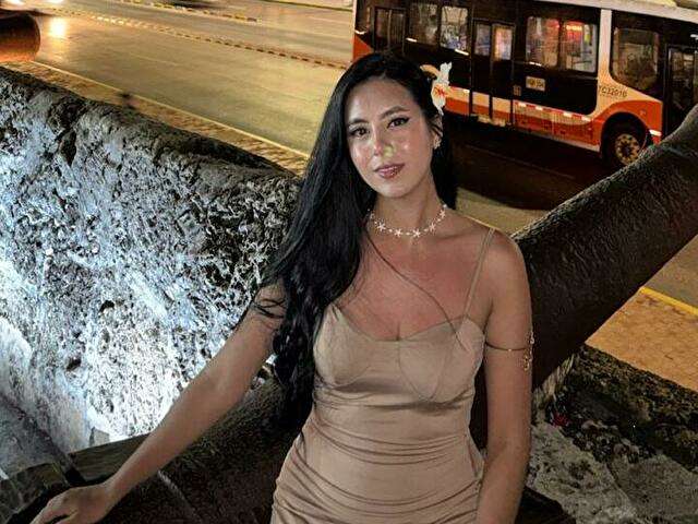 EIMYRIVERA free sexy photo