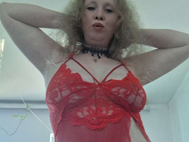 ANNYSHKA free sexy photo