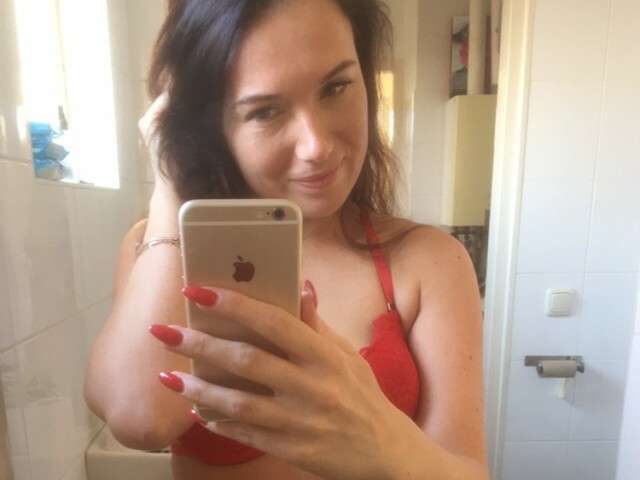 LARISSA89 free sexy photo